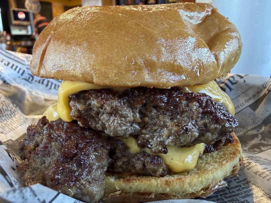 Woodland Burgers & Wings Palatka